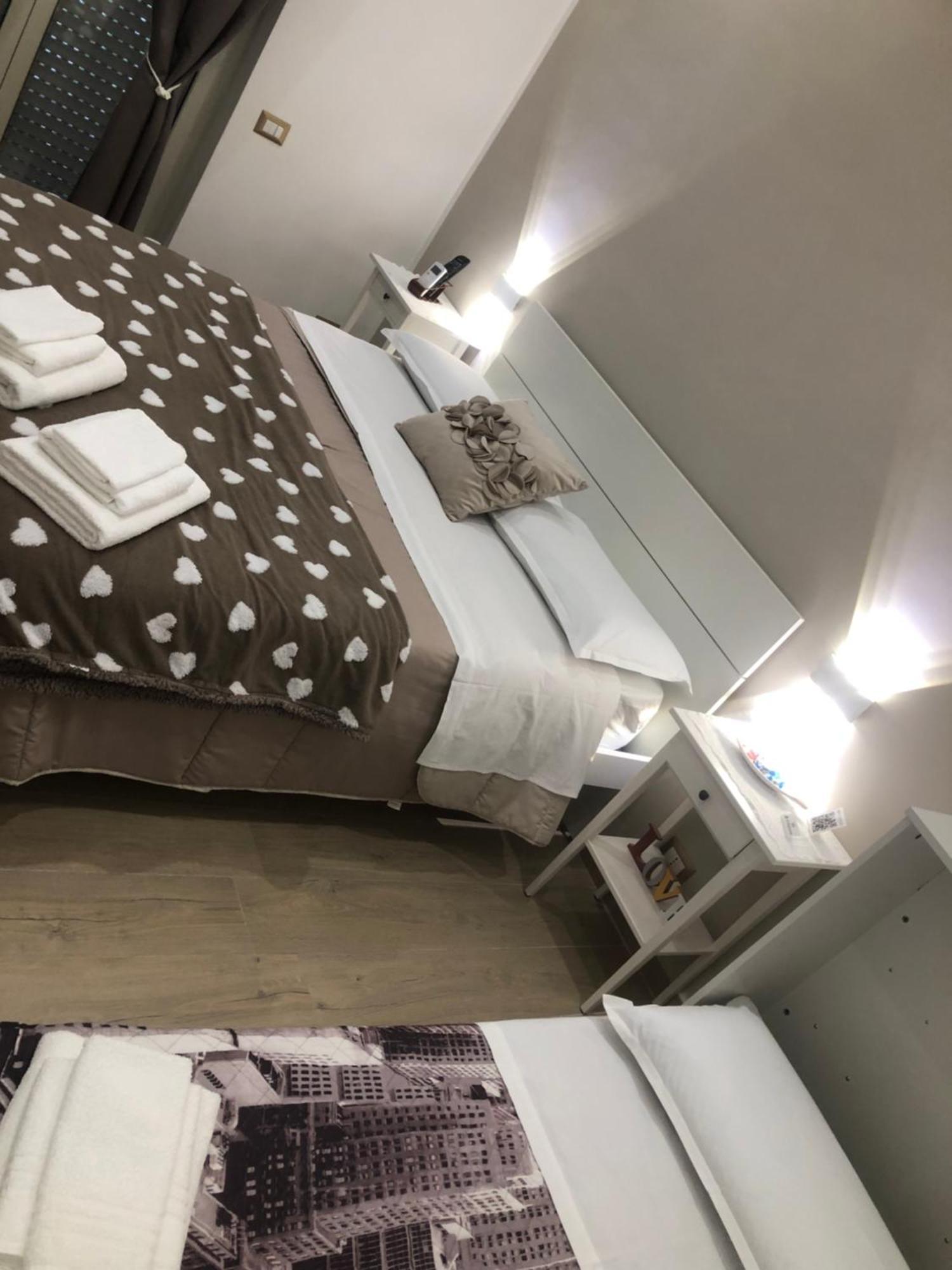 B&B Civico 22 Silvestre Napoli Esterno foto