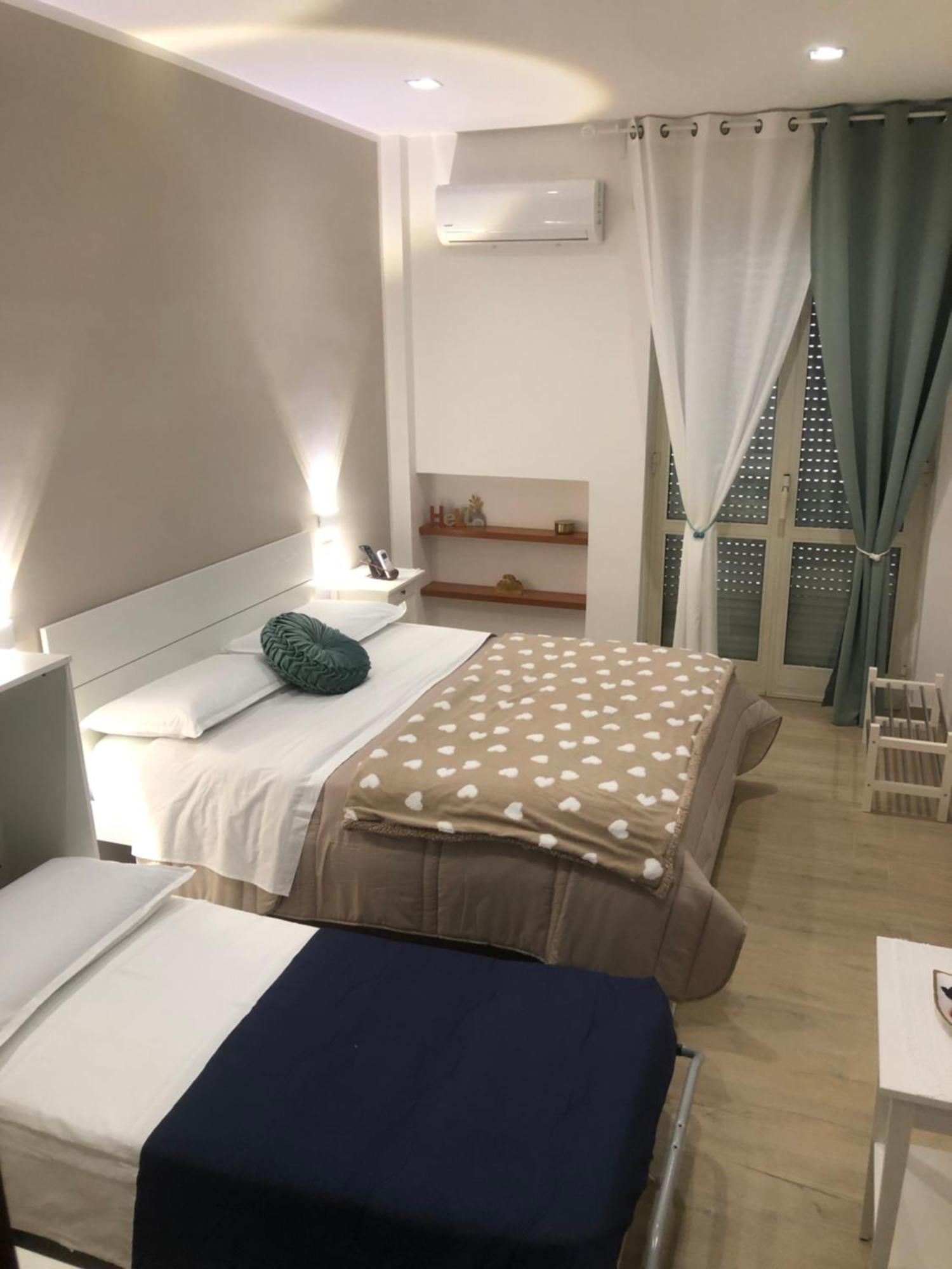 B&B Civico 22 Silvestre Napoli Esterno foto
